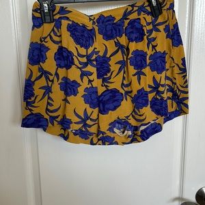 Flowery large flowy shorts